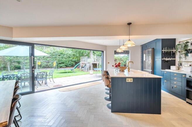 Kitchen/Dining Room