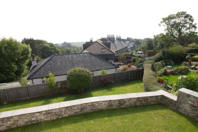 Tiered Gardens an...