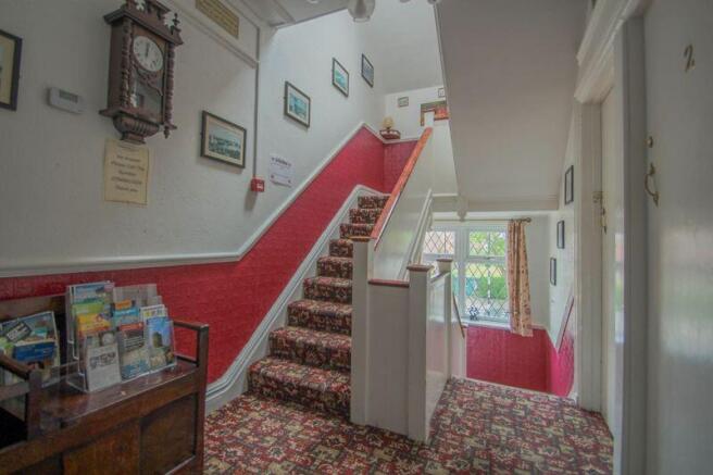 7 bed Semi-Detached for sale Image 11