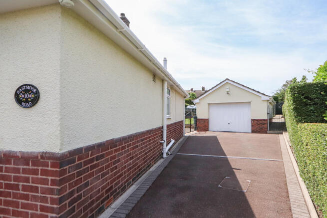 External Garage