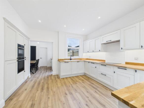 Kitchen / Dining Room