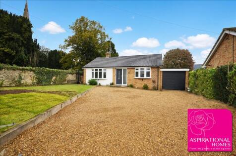 Berrister Place, Raunds, Northamptonshire, NN9