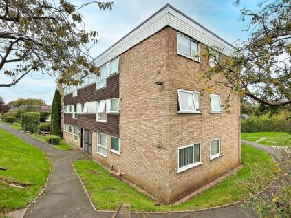 High Meadows, Compton, WV6