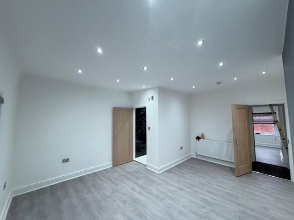 f58e1d80-cc42-400...