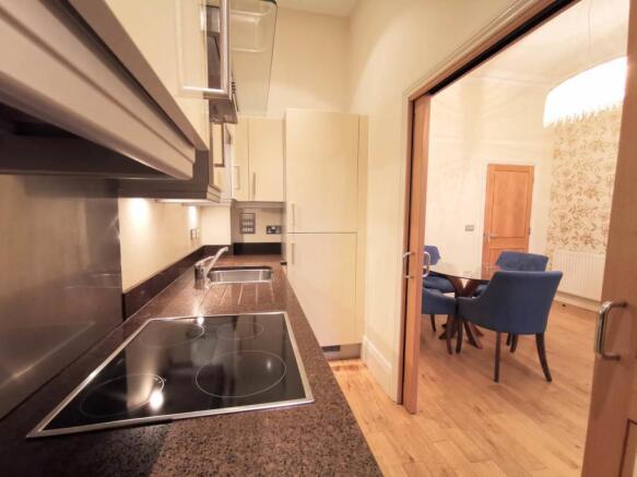 Kitchen image 1