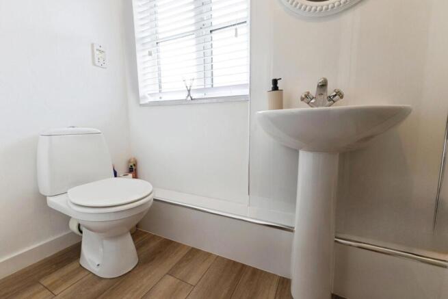2 bed Terraced for sale Image 12