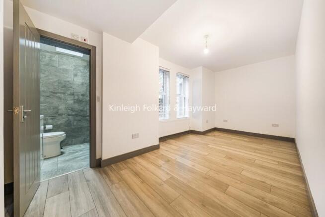 d4931d48-5e5b-4179-9