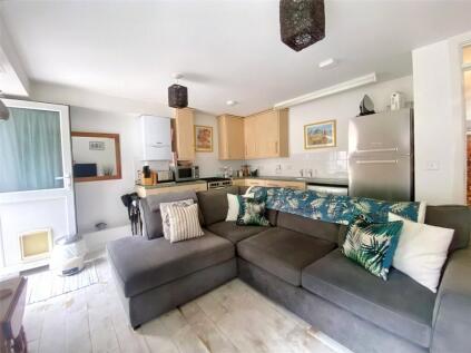 Penpethy Court, Penpethy Road, Brixham, Devon