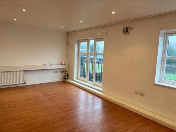 Bradford Road, East Bierley, Bradford, West Yorkshire, BD4 photo 4