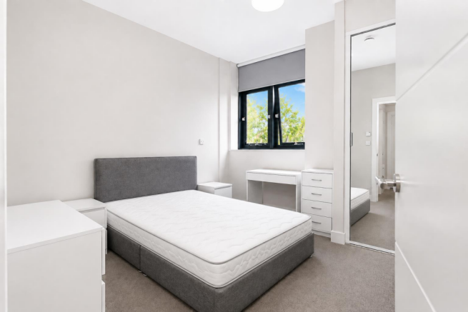 1 bed Flat to rent Image 4