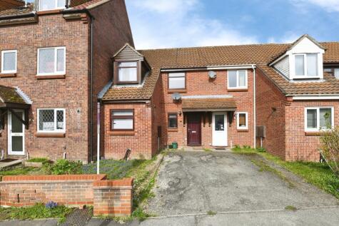 Berkley Close, Highwoods, Colchester, CO4