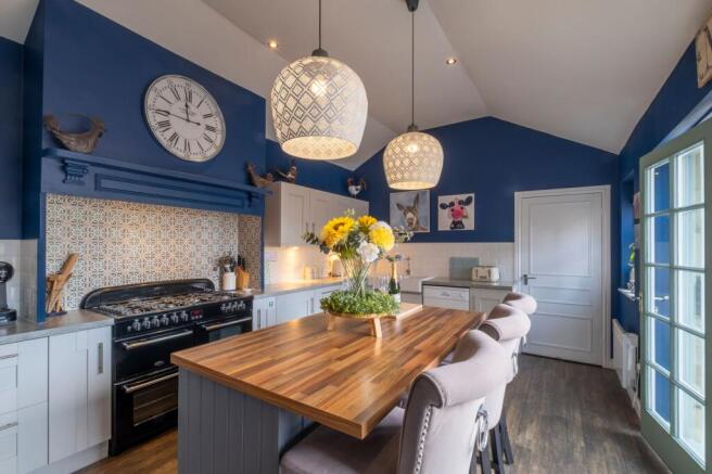 Kitchen 2