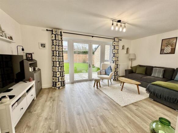 2 bed Detached for sale Image 5