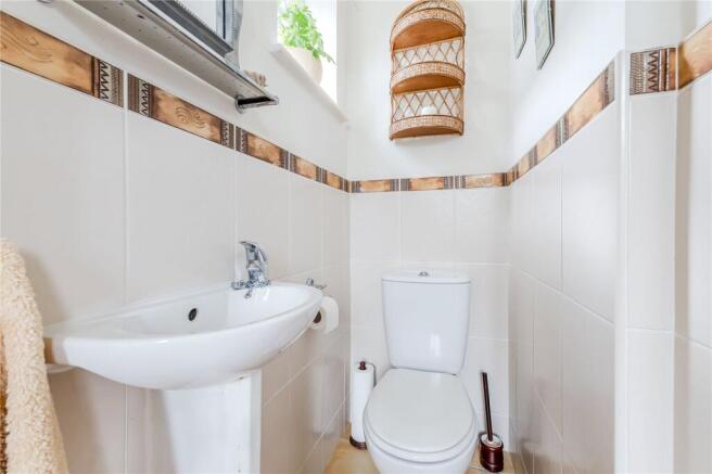 3 bed Detached for sale Image 11