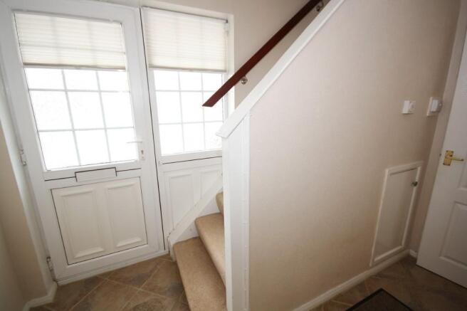 10' Entrance Hall