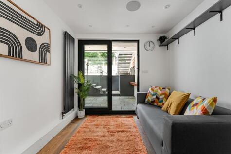 Kingsland Road, Hackney, E8