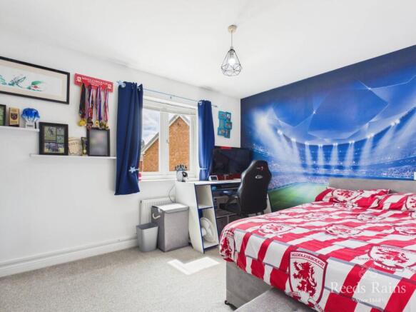 3 bed Semi-Detached for sale Image 11