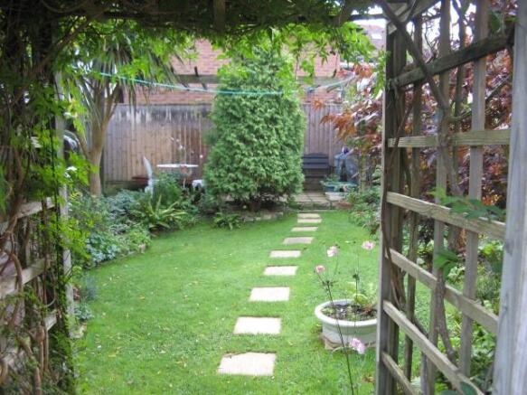 Photo 8