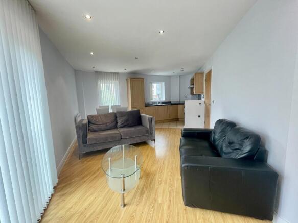 Lounge 2