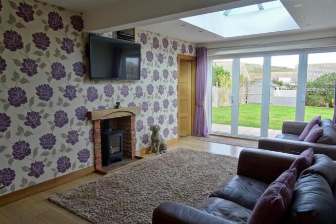 Sitting Room: