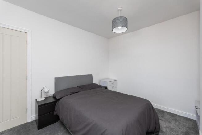 5 bed Terraced to rent Image 10