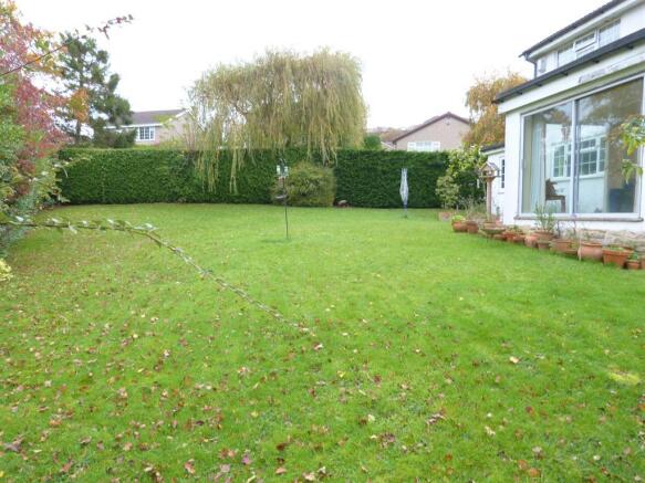 GARDEN TO THE REAR IMAGE THREE