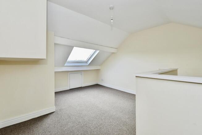 2 bed Terraced for sale Image 5