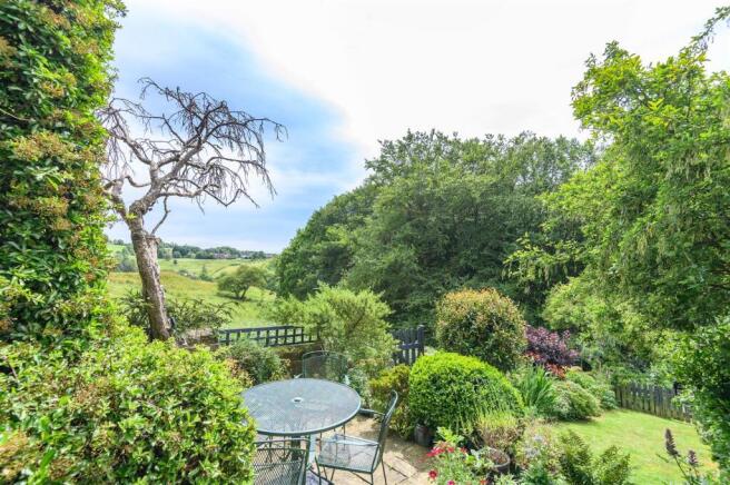 4 bed End of Terrace for sale Image 4