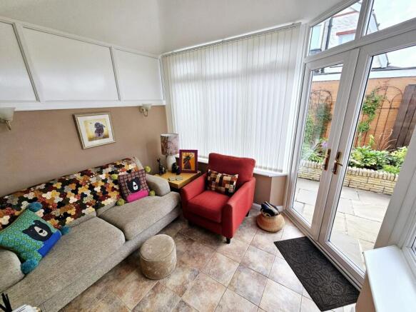 3 bed Semi-Detached for sale Image 7