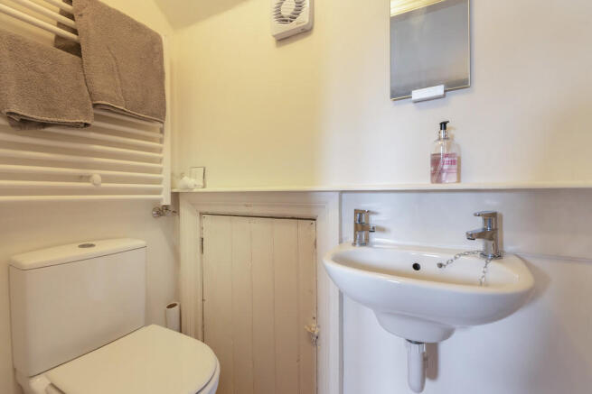 En-suite Shower R...