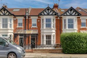 38, Wimborne Road, Southsea PO4 8DE