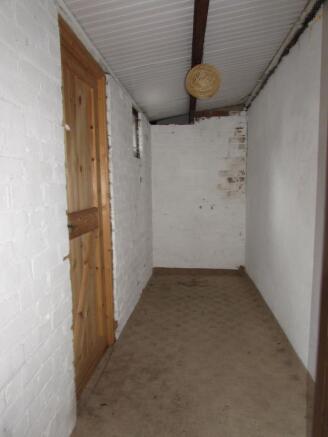 Outbuidling