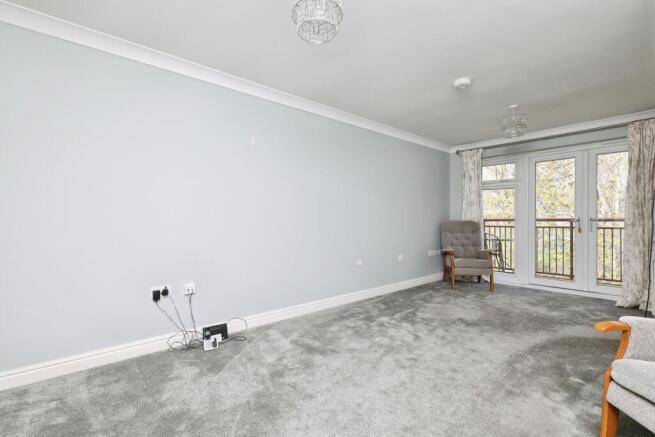 2 bed Apartment for sale Image 8