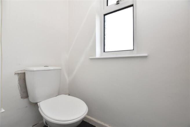3 bed Semi-Detached for sale Image 10