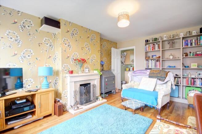 Sitting Room 2.jpg