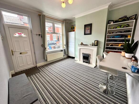 Caistor Street, Portwood photo 4