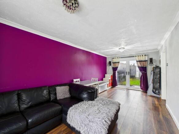 3 bed Semi-Detached for sale Image 11