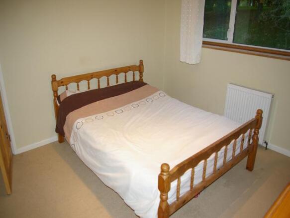BEDROOM 1: