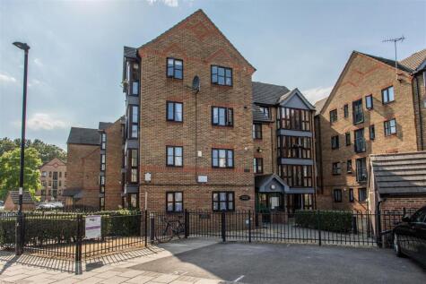 Lagonda House, Bow, E3