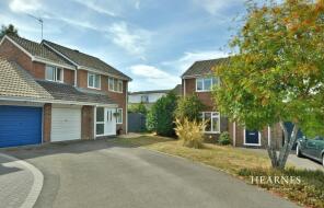 30, Hawker Close, Wimborne BH21 1XW
