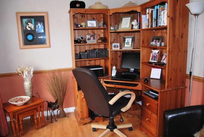 Photo 8