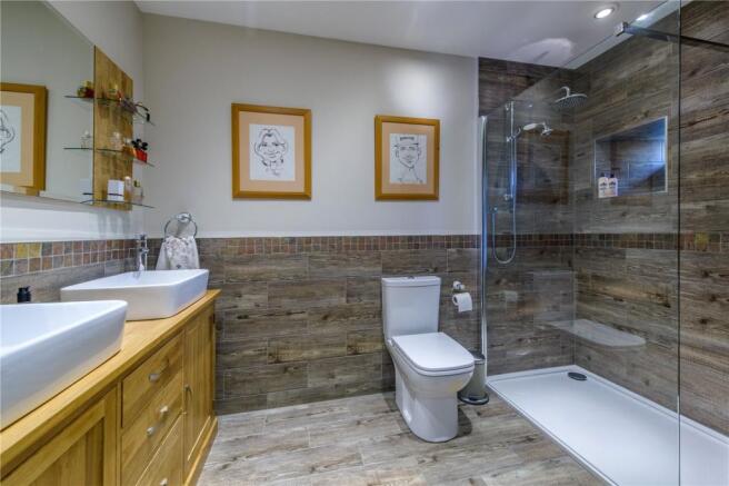 En Suite Shower Room