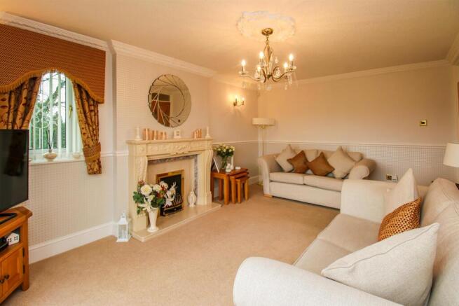 3 bed Detached Bungalow for sale Image 6