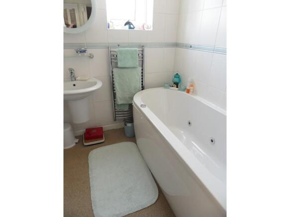 Photo 12