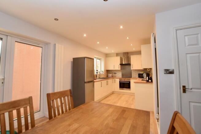 3 bed Detached for sale Image 6