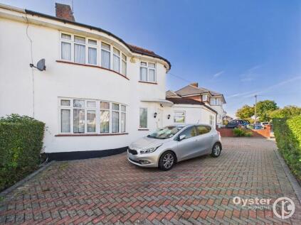 Beverley Gardens, Stanmore, HA7