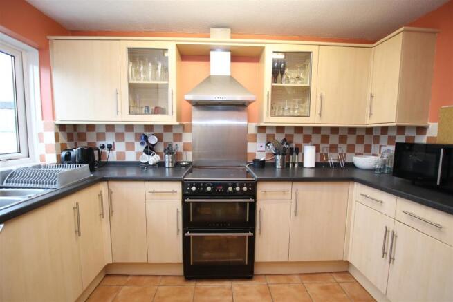 Kitchen.JPG