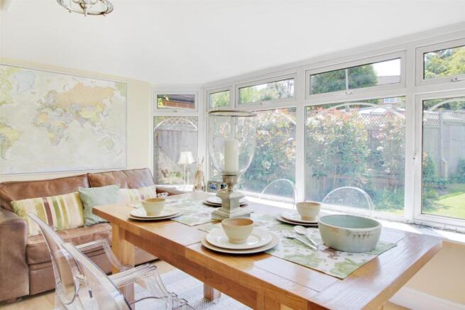 Dining Conservatory 2.jpg