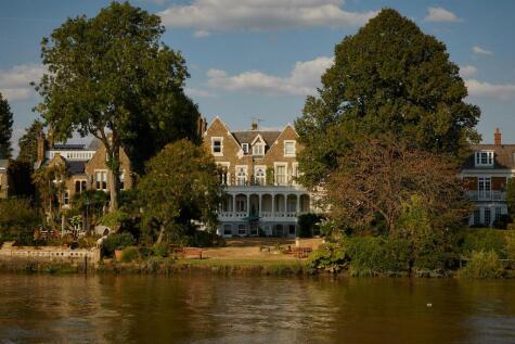 Grove Park Road, Chiswick, W4