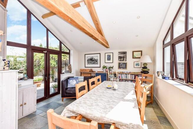 3 - Dining Room.jpg